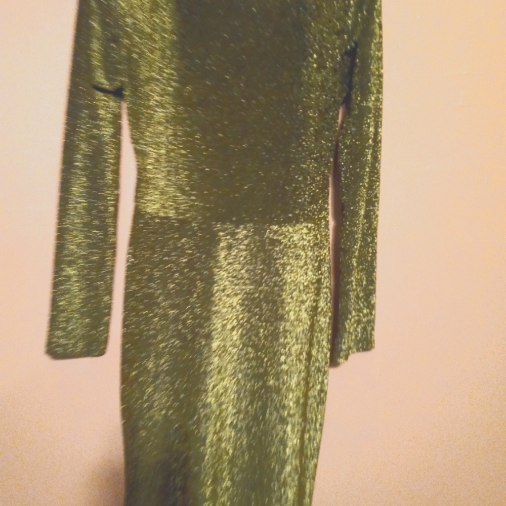 Women's Long sleeve maxidress back out and split